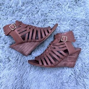 Report Platforms size 5.5